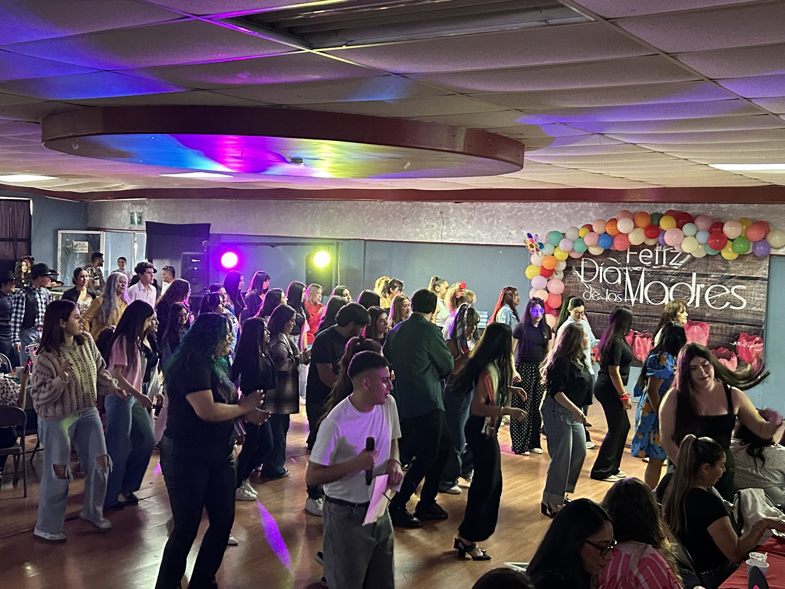 10 de mayo evento