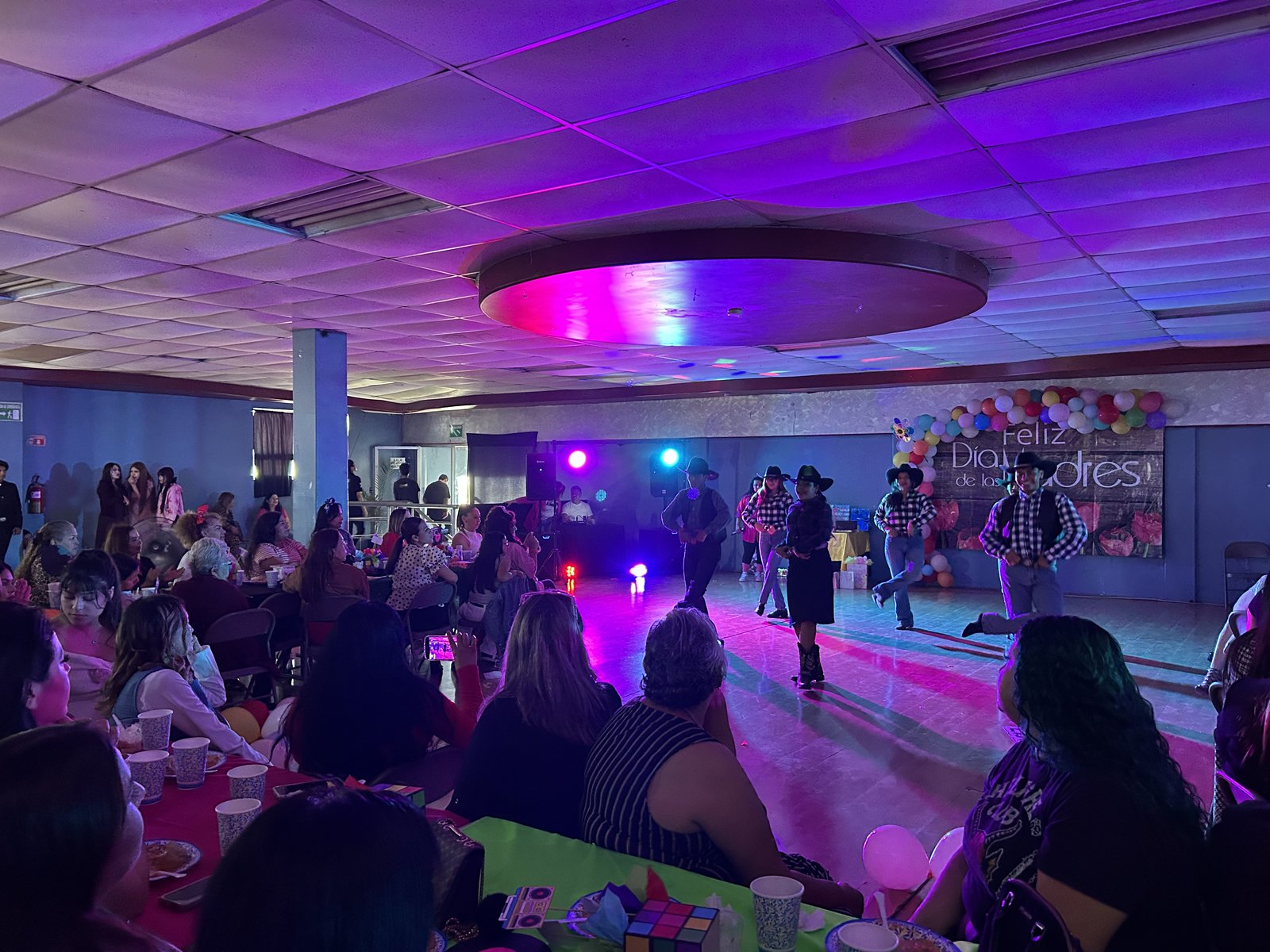 10 de mayo evento