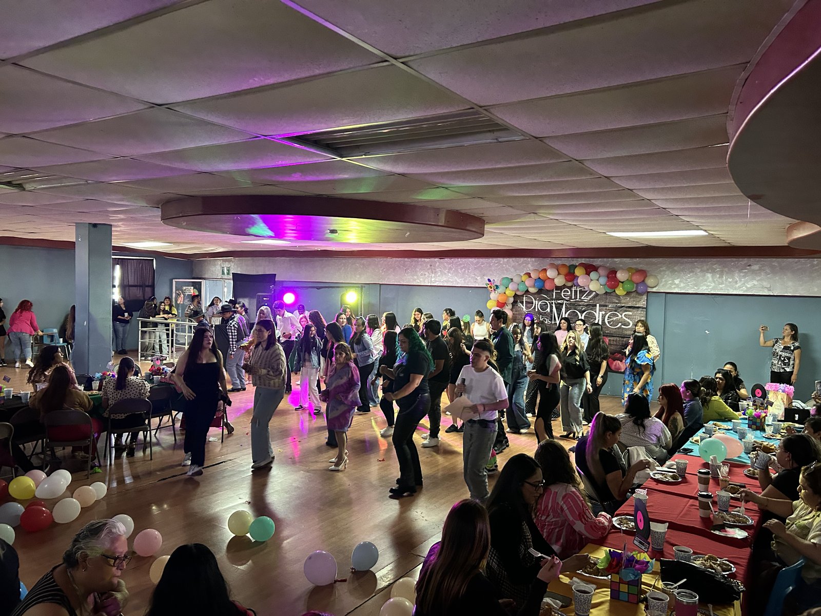 10 de mayo evento