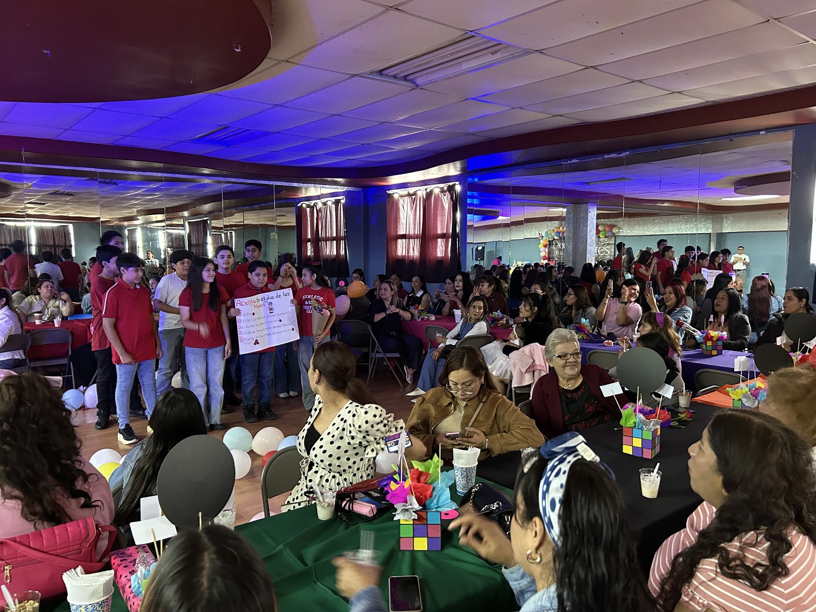10 de mayo evento